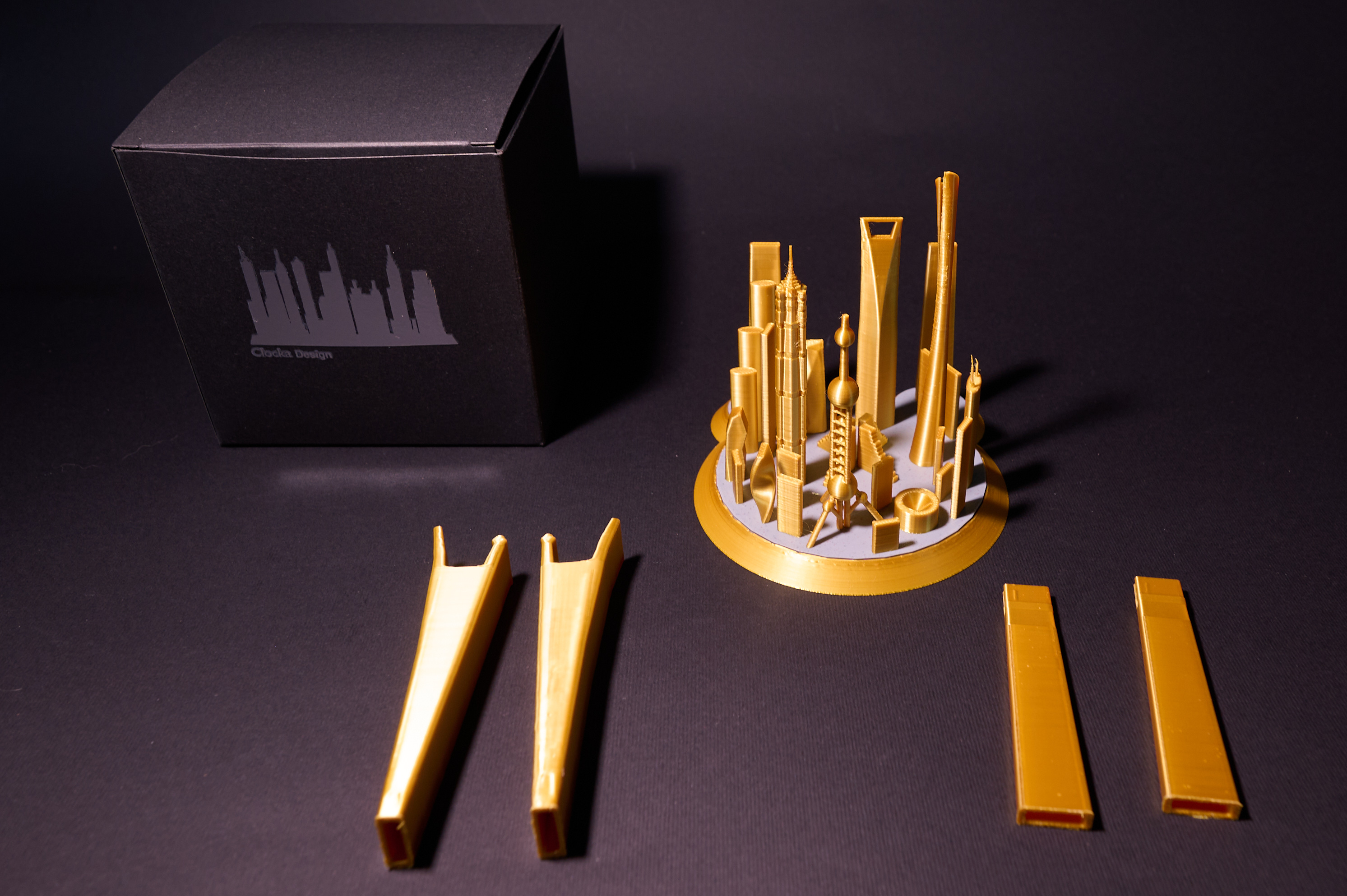Packaging for the Metropolis series, main view